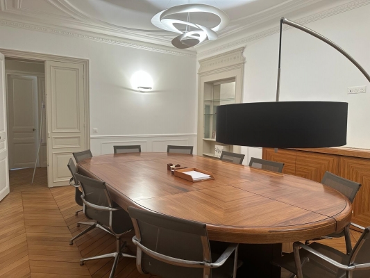 Salle de conférence  - 2è point de vue.jpg